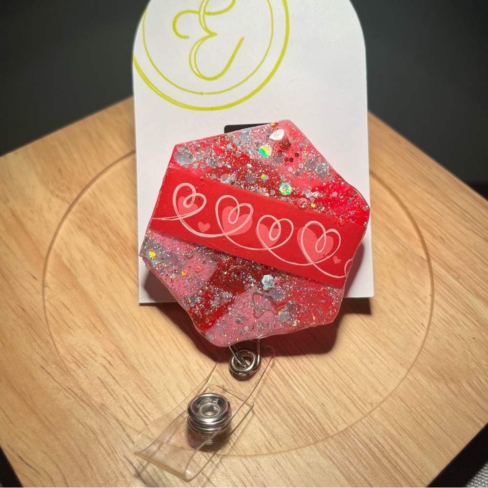 Valentine’s Day pink red‎ white glitter badge reel